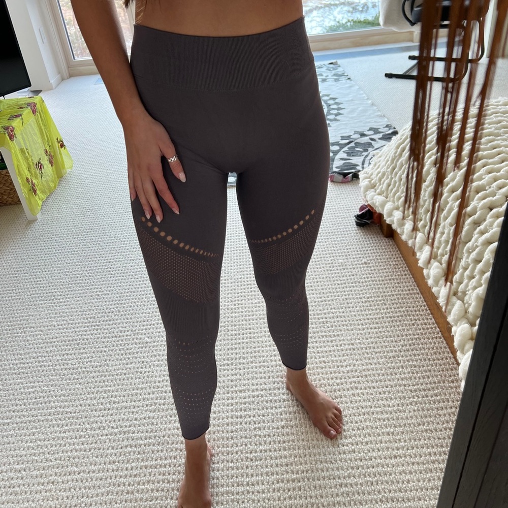 Fabletics cut out leggings